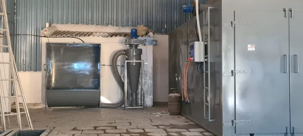 Electric batch powder coating oven gallery image