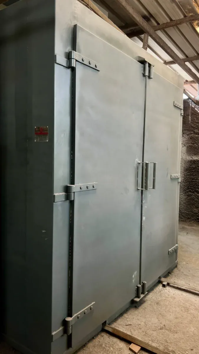 Industrial Batch Powder Coating Curing Oven for Almirah & Panels (8x6x6 ft) gallery